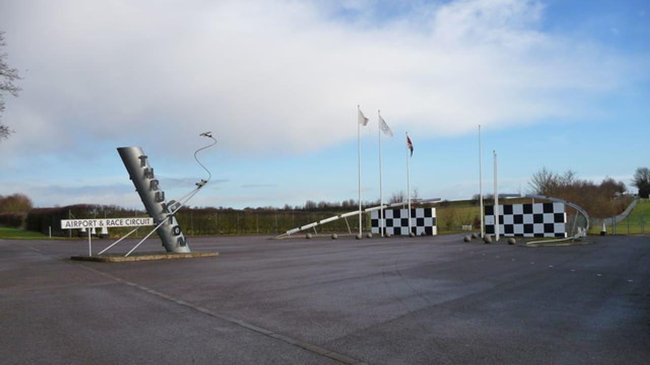 Thruxton Circuit